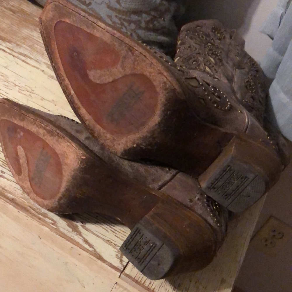 Corral Boots Euc - image 2